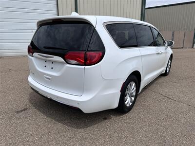 2019 Chrysler Pacifica Touring Plus   - Photo 3 - Amarillo, TX 79109