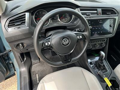 2020 Volkswagen Tiguan SE R-Line Black   - Photo 12 - Amarillo, TX 79109