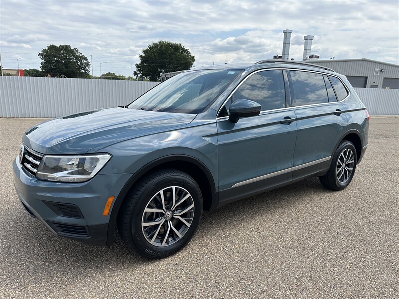 2020 Volkswagen Tiguan SE R-Line Black - Photo 1 - Amarillo, TX 79109