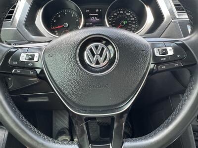 2020 Volkswagen Tiguan SE R-Line Black   - Photo 13 - Amarillo, TX 79109