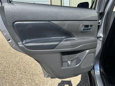 2020 Mitsubishi Outlander Special Edition   - Photo 6 - Amarillo, TX 79109