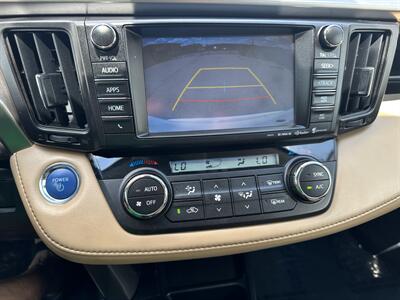 2018 Toyota RAV4 LE   - Photo 15 - Amarillo, TX 79109