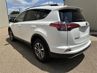 2018 Toyota RAV4 LE   - Photo 2 - Amarillo, TX 79109