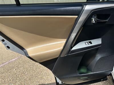 2018 Toyota RAV4 LE   - Photo 6 - Amarillo, TX 79109