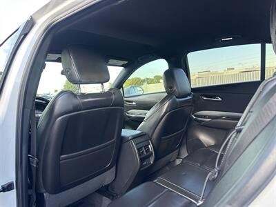 2020 Cadillac XT4 Premium Luxury   - Photo 8 - Amarillo, TX 79109