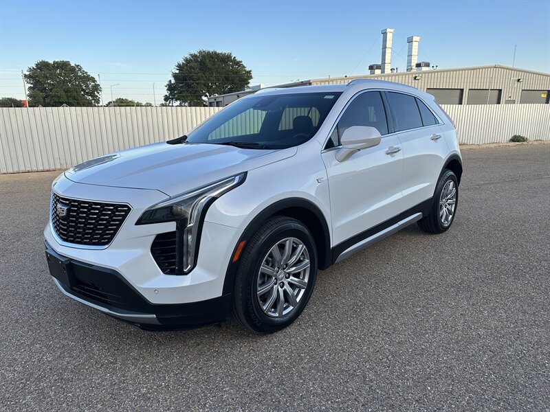2020 Cadillac XT4 Premium Luxury  