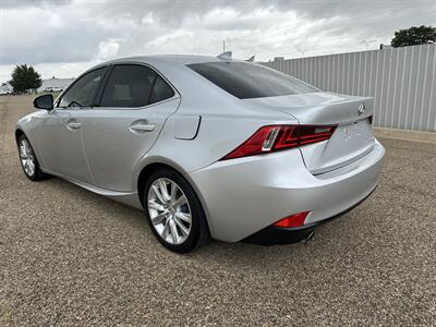2016 Lexus IS 300   - Photo 2 - Amarillo, TX 79109
