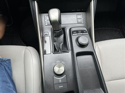 2016 Lexus IS 300   - Photo 14 - Amarillo, TX 79109