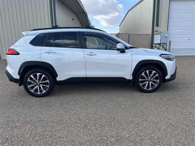 2022 Toyota Corolla Cross XLE   - Photo 10 - Amarillo, TX 79109
