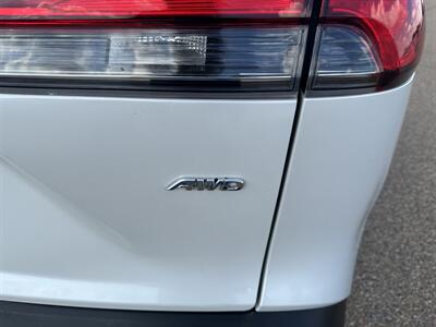 2022 Toyota Corolla Cross XLE   - Photo 16 - Amarillo, TX 79109