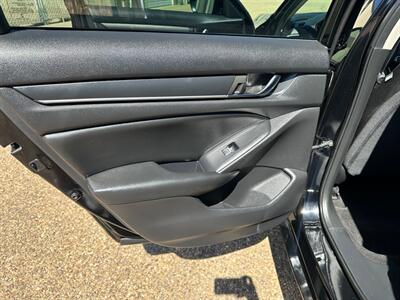 2019 Honda Accord LX - Photo 6 - Amarillo, TX 79109