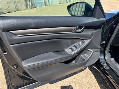 2019 Honda Accord LX - Photo 9 - Amarillo, TX 79109