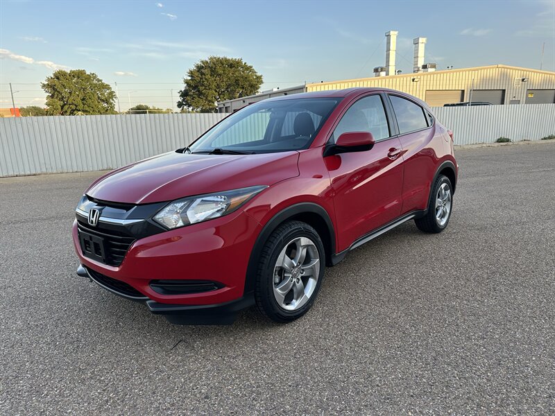 2017 Honda HR-V LX   - Photo 1 - Amarillo, TX 79109