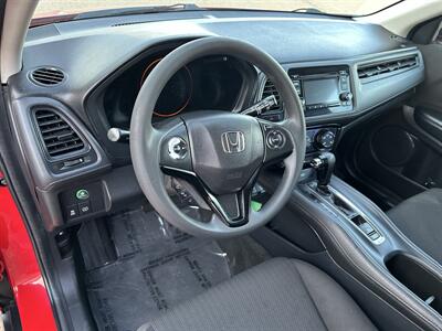 2017 Honda HR-V LX - Photo 11 - Amarillo, TX 79109