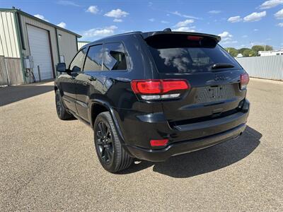 2020 Jeep Grand Cherokee Altitude   - Photo 2 - Amarillo, TX 79109