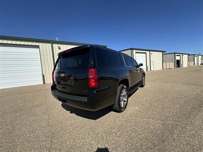 2018 Chevrolet Suburban LT   - Photo 2 - Amarillo, TX 79109