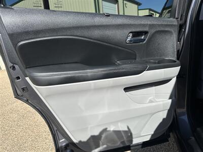 2017 Honda Pilot Touring   - Photo 6 - Amarillo, TX 79109