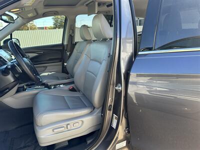 2017 Honda Pilot Touring   - Photo 12 - Amarillo, TX 79109