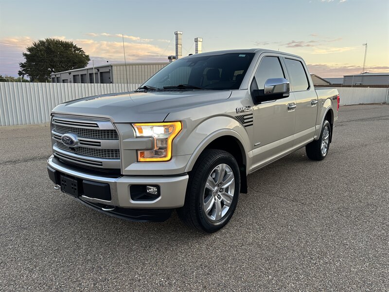 2017 Ford F-150 Platinum  