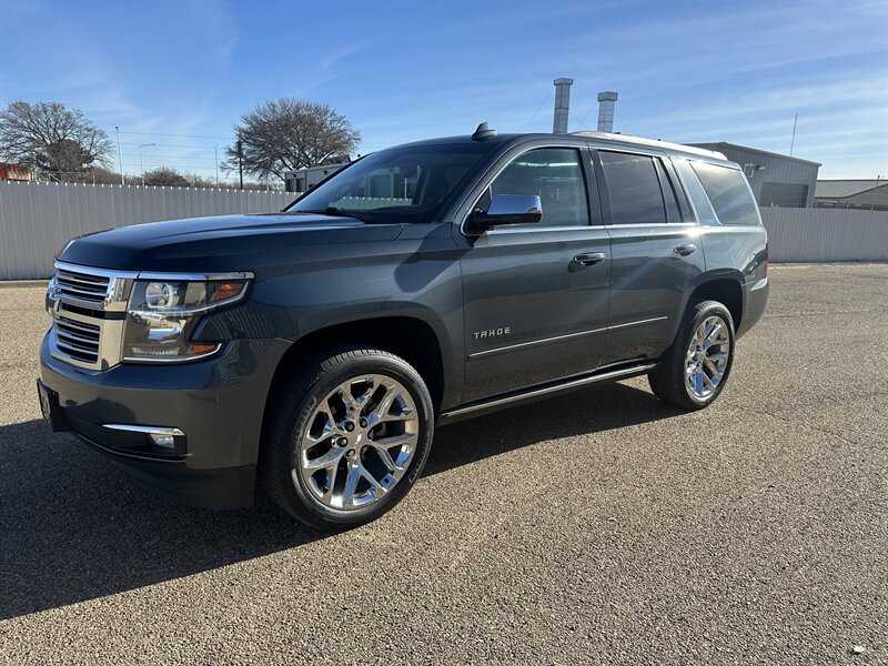 2019 Chevrolet Tahoe Premier's photo
