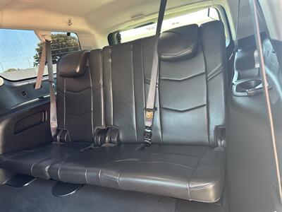 2019 Cadillac Escalade ESV Premium Luxury   - Photo 4 - Amarillo, TX 79109