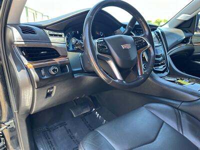 2019 Cadillac Escalade ESV Premium Luxury   - Photo 10 - Amarillo, TX 79109