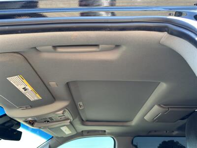 2019 Cadillac Escalade ESV Premium Luxury   - Photo 12 - Amarillo, TX 79109