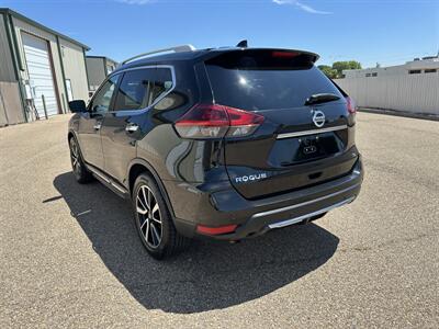 2020 Nissan Rogue SL   - Photo 2 - Amarillo, TX 79109