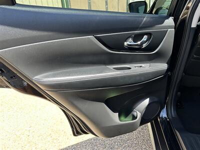 2020 Nissan Rogue SL   - Photo 6 - Amarillo, TX 79109