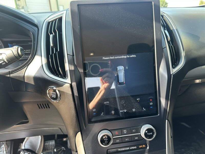 2023 Ford Edge SEL - Photo 16