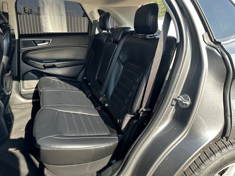 2023 Ford Edge SEL - Photo 7