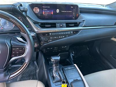 2019 Lexus ES 350   - Photo 14 - Amarillo, TX 79109