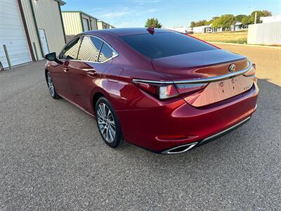 2019 Lexus ES 350   - Photo 2 - Amarillo, TX 79109