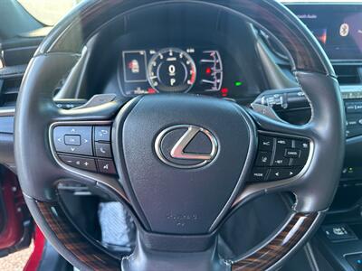 2019 Lexus ES 350   - Photo 12 - Amarillo, TX 79109