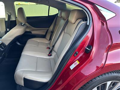 2019 Lexus ES 350   - Photo 7 - Amarillo, TX 79109