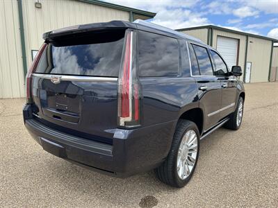 2017 Cadillac Escalade Platinum   - Photo 2 - Amarillo, TX 79109