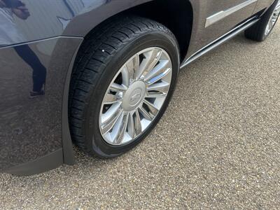 2017 Cadillac Escalade Platinum   - Photo 18 - Amarillo, TX 79109