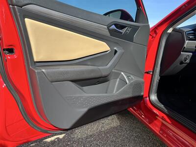 2019 Volkswagen Jetta SEL   - Photo 10 - Amarillo, TX 79109