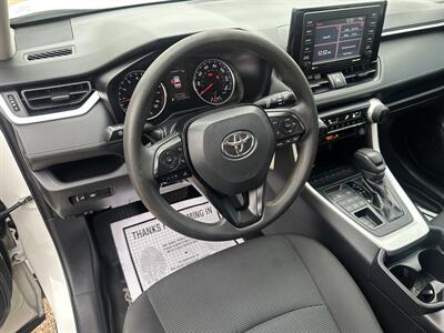 2020 Toyota RAV4 LE   - Photo 11 - Amarillo, TX 79109