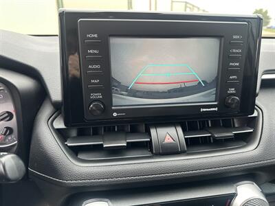 2020 Toyota RAV4 LE   - Photo 15 - Amarillo, TX 79109