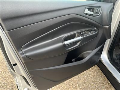 2018 Ford Escape SE   - Photo 9 - Amarillo, TX 79109