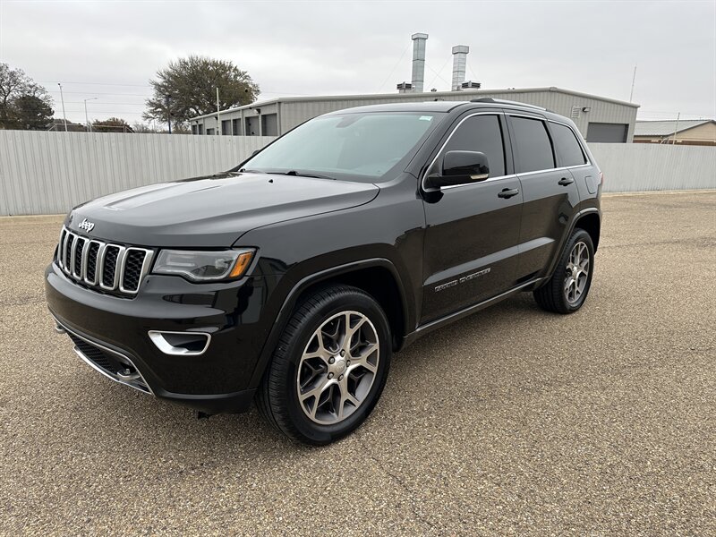 2018 Jeep Grand Cherokee Sterling Edition  