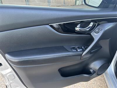 2017 Nissan Rogue Sport SL   - Photo 9 - Amarillo, TX 79109