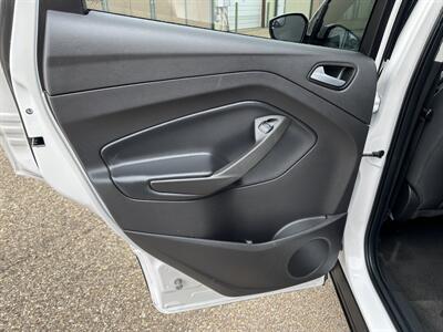 2018 Ford Escape SE   - Photo 6 - Amarillo, TX 79109