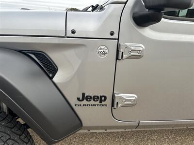 2020 Jeep Gladiator Sport S   - Photo 21 - Amarillo, TX 79109