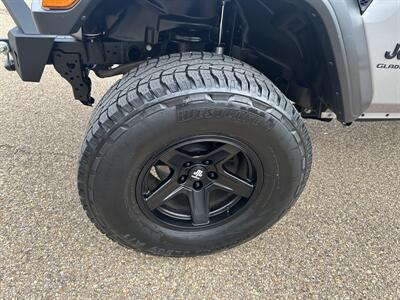 2020 Jeep Gladiator Sport S   - Photo 13 - Amarillo, TX 79109