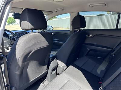 2023 Kia Rio S   - Photo 8 - Amarillo, TX 79109