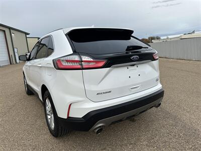 2019 Ford Edge SEL   - Photo 2 - Amarillo, TX 79109