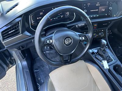 2019 Volkswagen Jetta SEL Premium   - Photo 10 - Amarillo, TX 79109