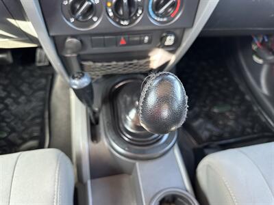 2010 Jeep Wrangler Unlimited Sport   - Photo 8 - Amarillo, TX 79109
